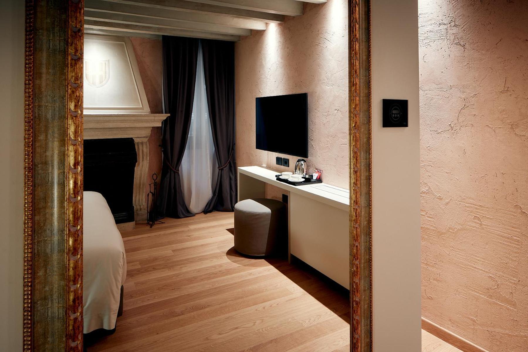Ca' Dei Proverbi Suites - Wenice Deep Culture Venice Ngoại thất bức ảnh